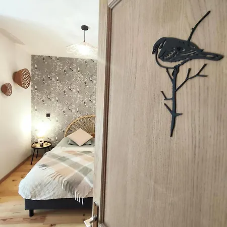Bed and Breakfast D'hotes Le Chant Des Oiseaux - La Source De Nos Racines - Corps De Ferme Au Coeur Du Parc Naturel De L'avesnois