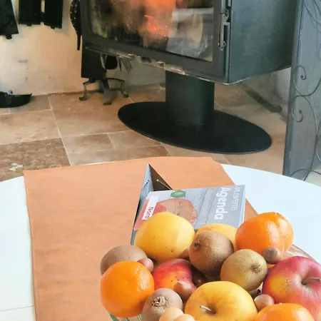 Bed & Breakfast D'hotes Le Chant Des Oiseaux - La Source De Nos Racines - Corps De Ferme Au Coeur Du Parc Naturel De L'avesnois 4*