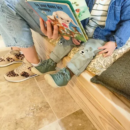 D'hotes Le Chant Des Oiseaux - La Source De Nos Racines - Corps De Ferme Au Coeur Du Parc Naturel De L'avesnois Bed & Breakfast Beaufort (Nord)