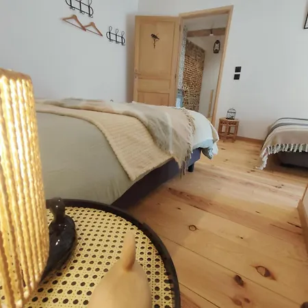 D'hôtes Le Chant Des Oiseaux à La Source De Nos Racines Beaufort (Nord)